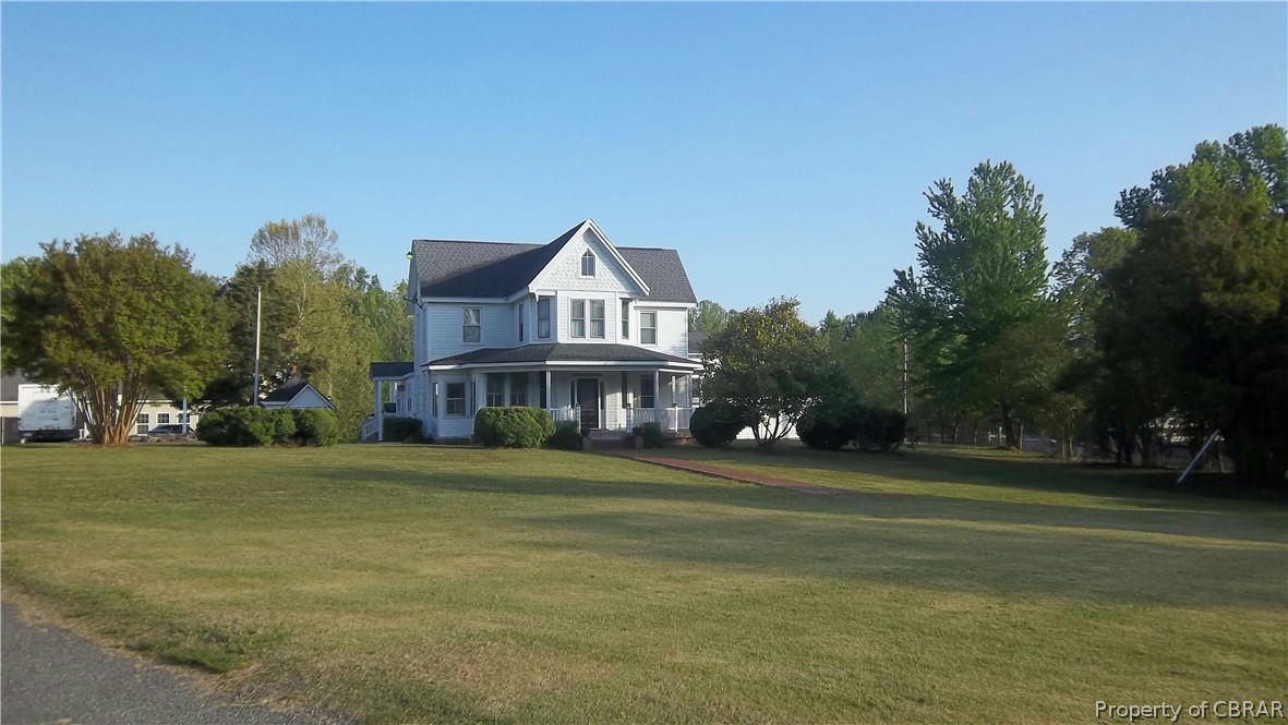 705 GREYS POINT RD, TOPPING, VA 23169, photo 1 of 46